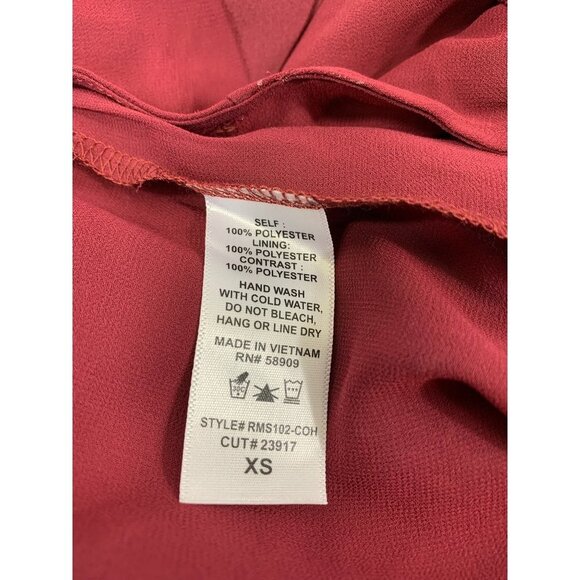 Gianni Bini Women's Burgundy Floral Romper - Picture 4 of 7